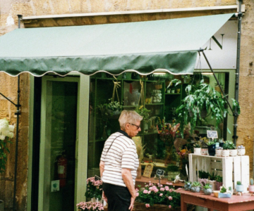 Can a Small UK Business Get a Sponsor Licence?