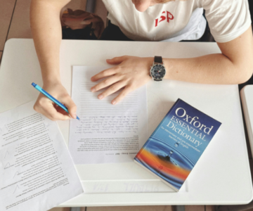 UK Skilled Worker Visa English Requirement 2026: Who Needs to Prove English?